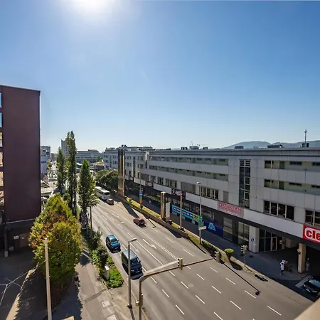 Appartamento Tamliving Center Luxury 4 Smart Tv Kitchen Great View